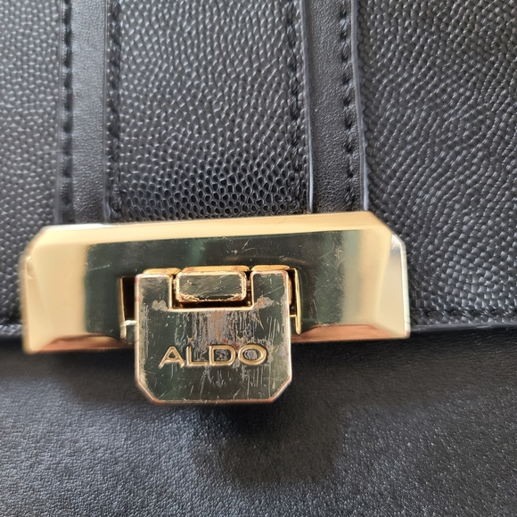 As New! Black Aldo Bag. Gold Hardware - Picture 3 of 16